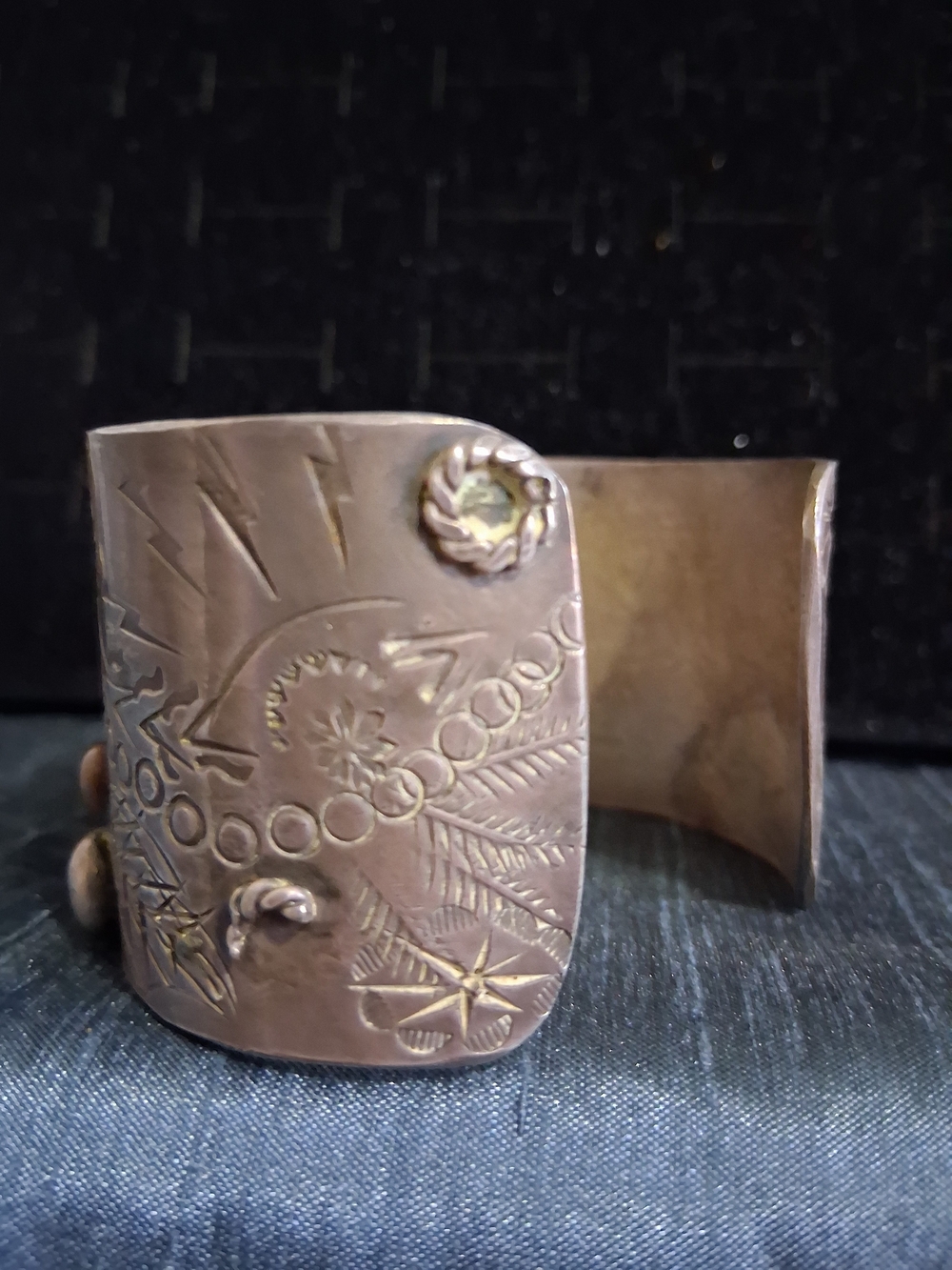Old Pawn Native American Turquoise Oval Stone Sterling Silver Cuff Bracelet - Picture 12 of 16